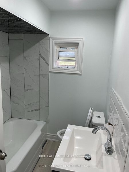 8162 Highway 12 W. Road, Severn, ON, L3V 6H2 - 5