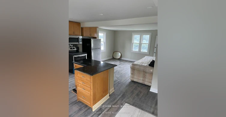 8162 Highway 12 W. Road, Severn, ON, L3V 6H2 - 4