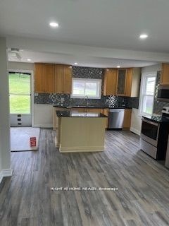 8162 Highway 12 W. Road, Severn, ON, L3V 6H2 - 8