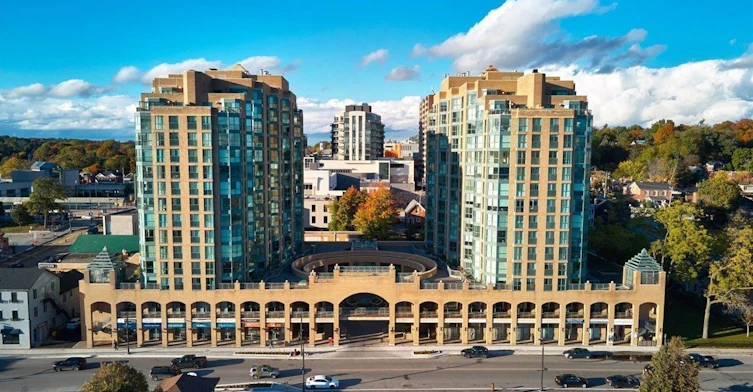 1202-140 Dunlop Street E, Barrie, ON, L4M 6H9
