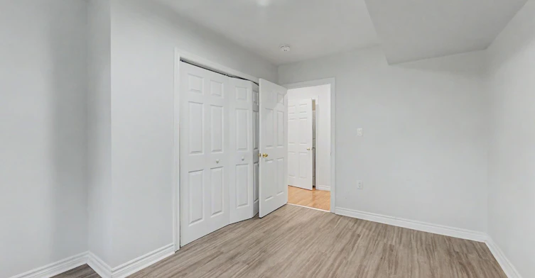 Lower-148 Livingstone Street E, Barrie, ON, L4M 6Y7 - 4