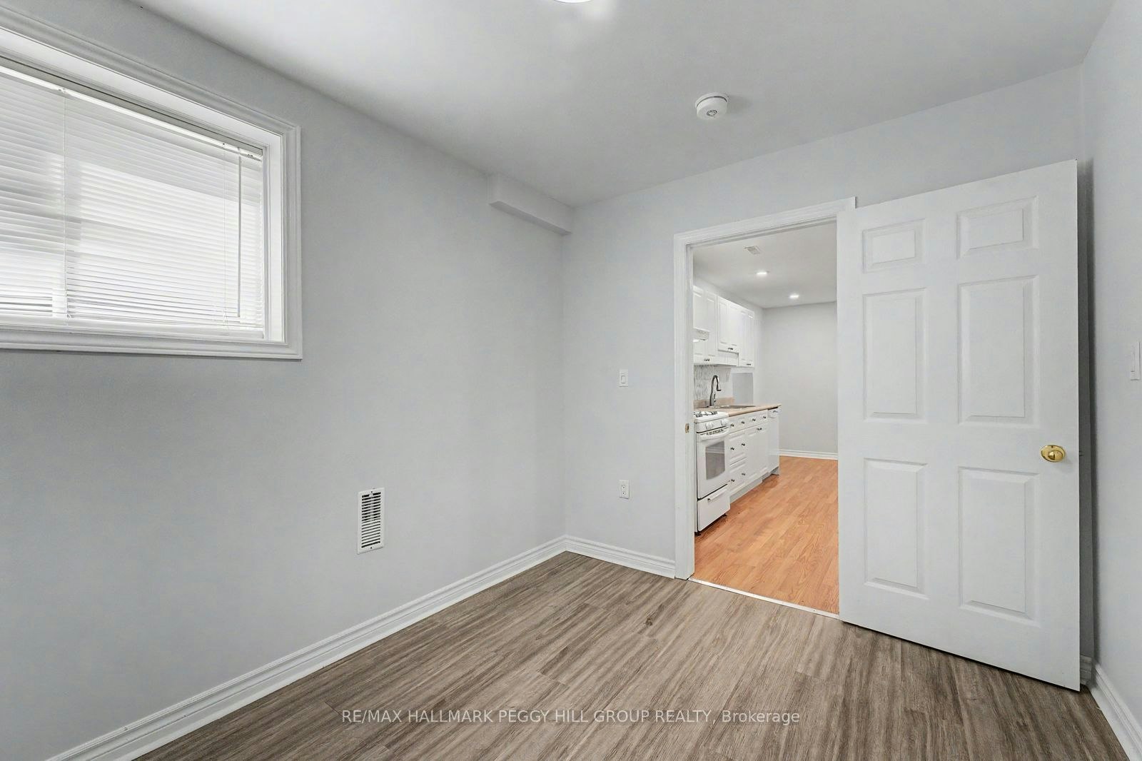 Lower-148 Livingstone Street E, Barrie, ON, L4M 6Y7 - 5