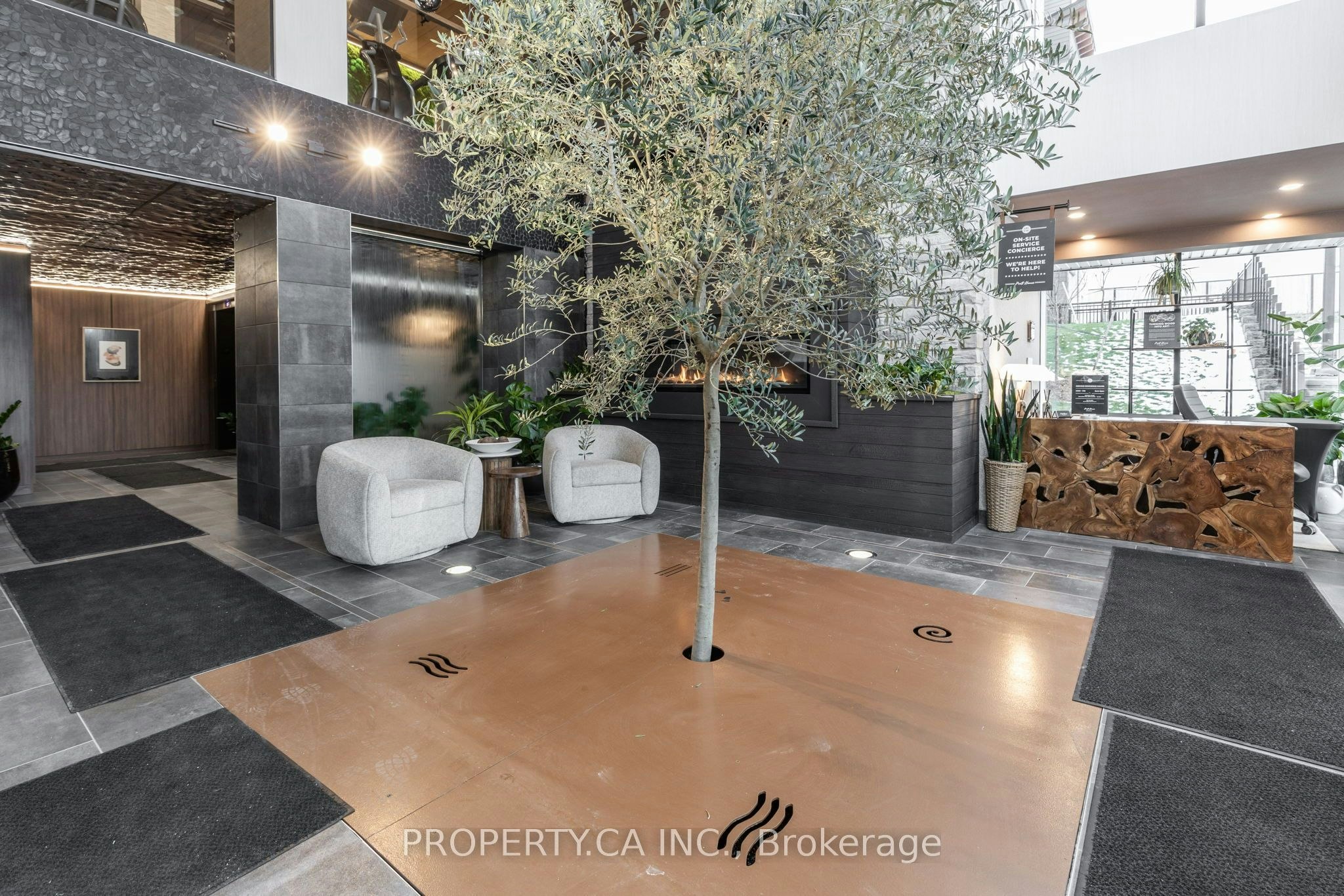 205-15 Kneeshaw Drive, Barrie, ON, L9J 0J8 - 24