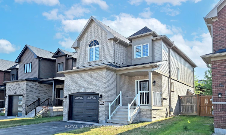 138 Sun King Crescent