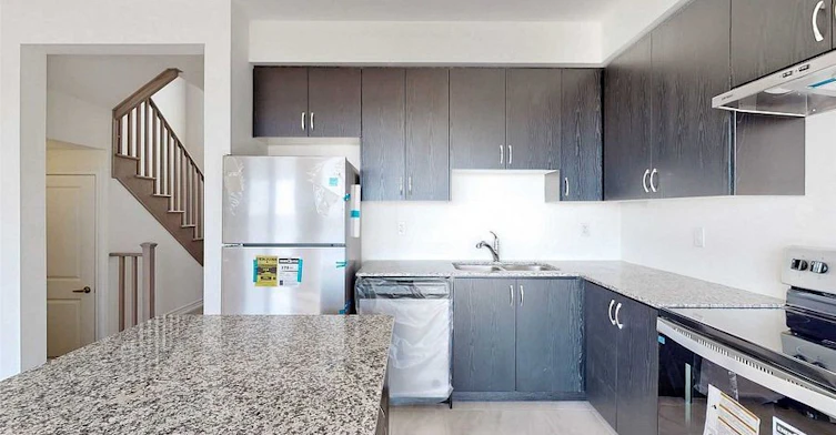 63 Valleybrook Road, Barrie, ON, L9J 0L6 - 11