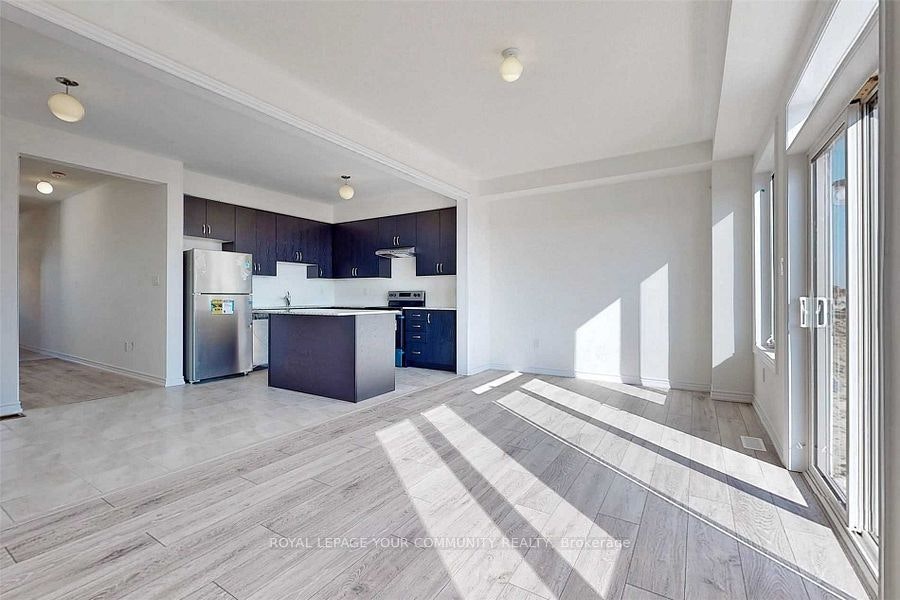 63 Valleybrook Road, Barrie, ON, L9J 0L6 - 5