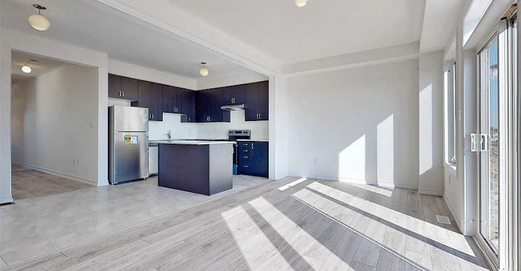 63 Valleybrook Road, Barrie, ON, L9J 0L6 - 5