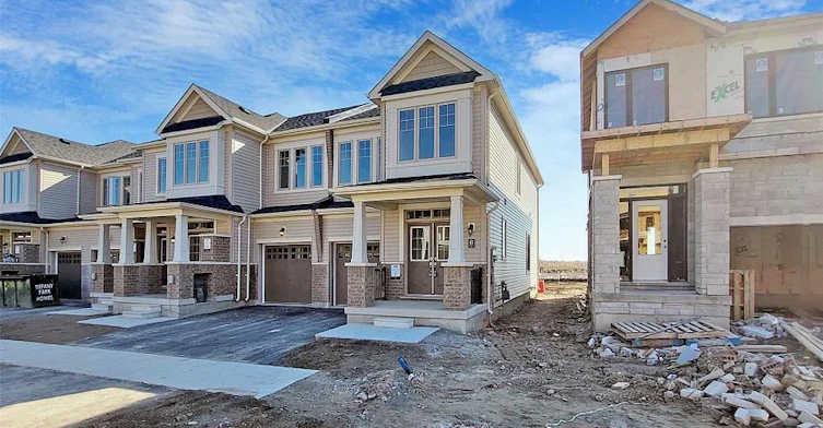 63 Valleybrook Road, Barrie, ON, L9J 0L6 - 2