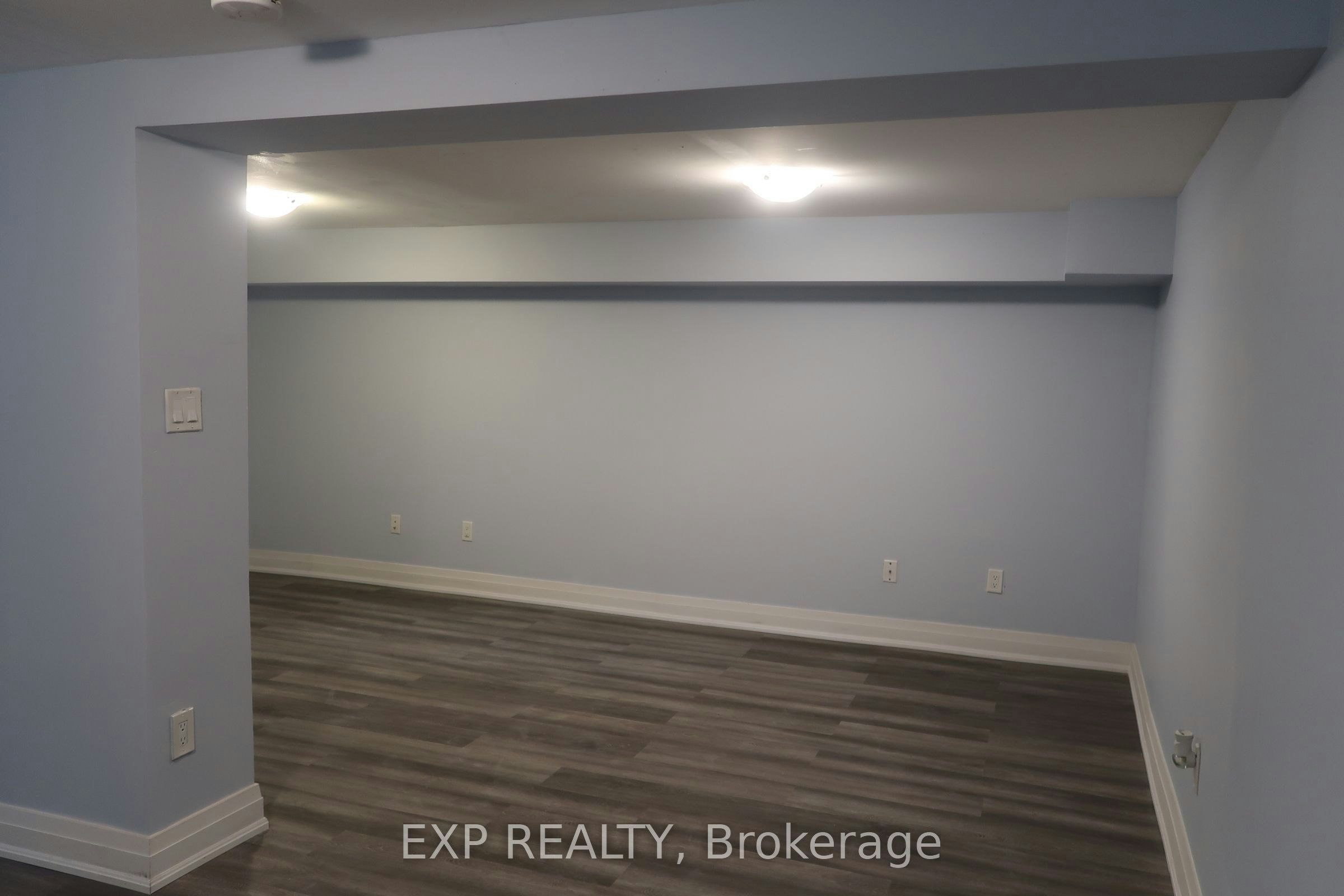 26 Curtiss Court, Barrie, ON, L4M 2M7 - 11