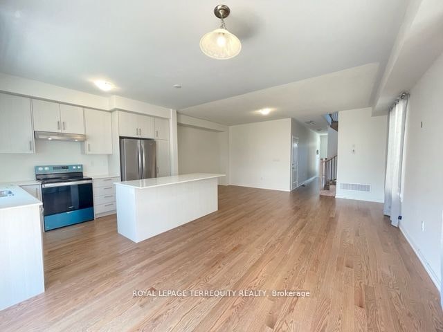 142 Shepherd Drive, Barrie, ON, L9J 0P9 - 7