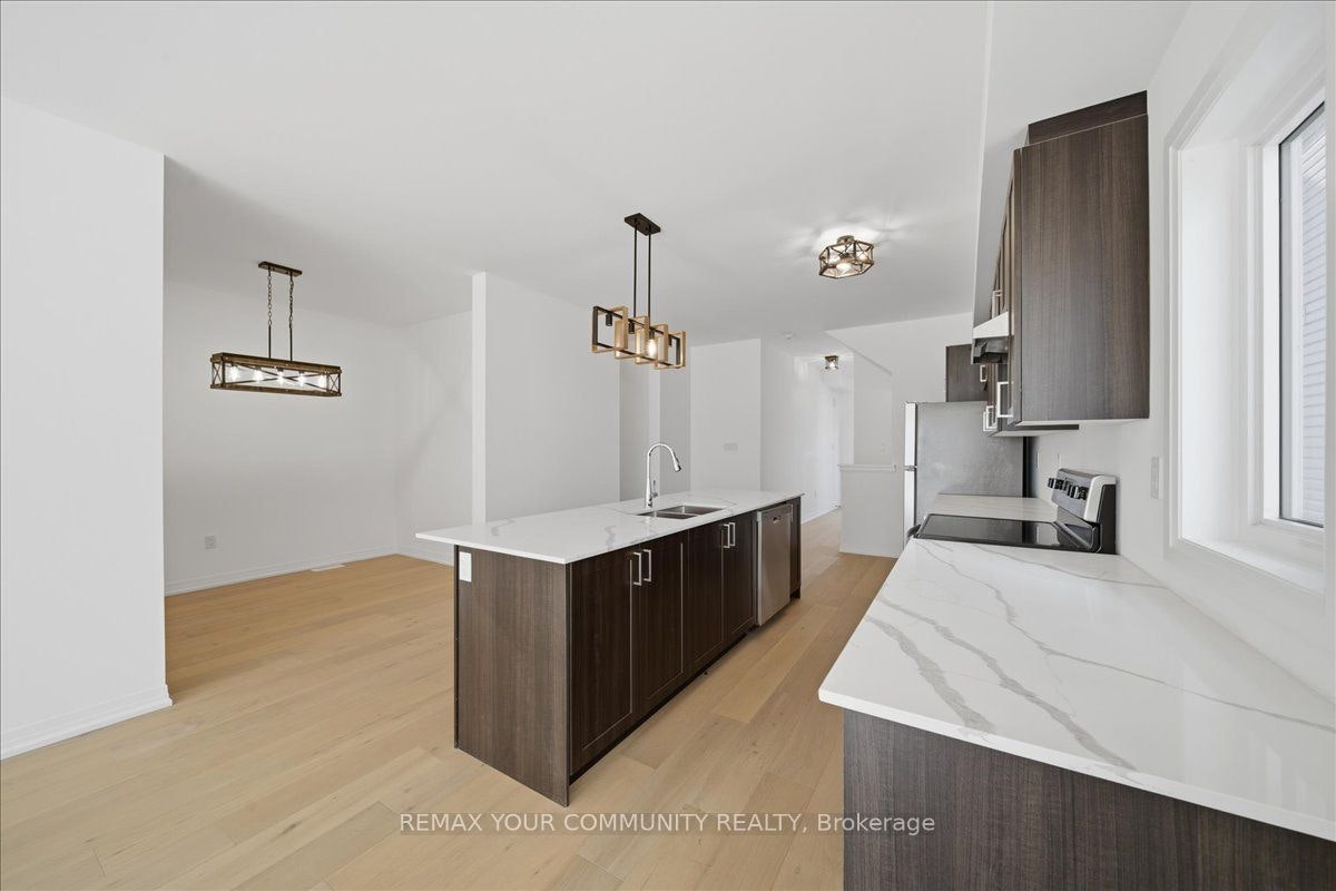 26 Flan Boulevard, Barrie, ON, L9J 0E1 - 5