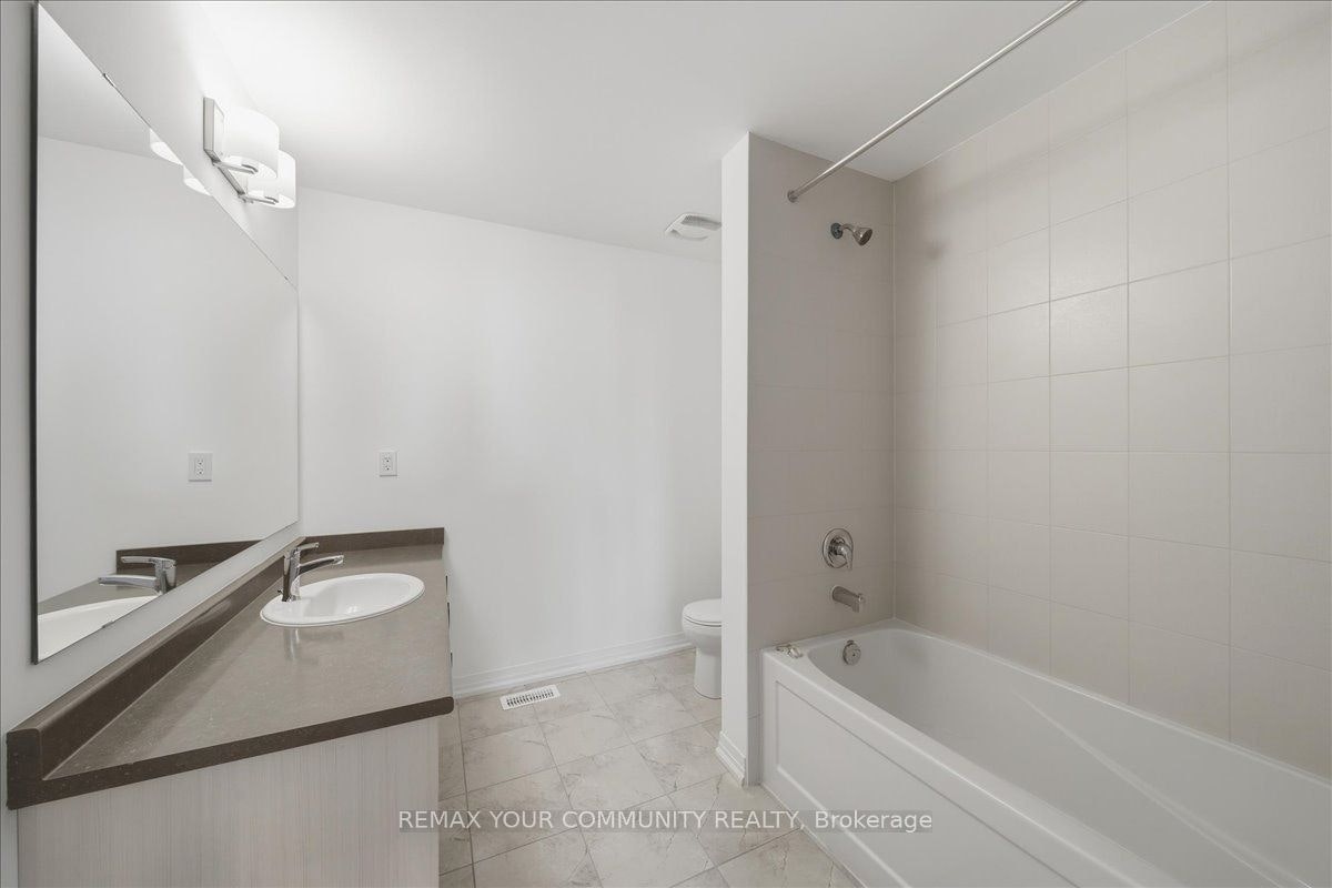 26 Flan Boulevard, Barrie, ON, L9J 0E1 - 12