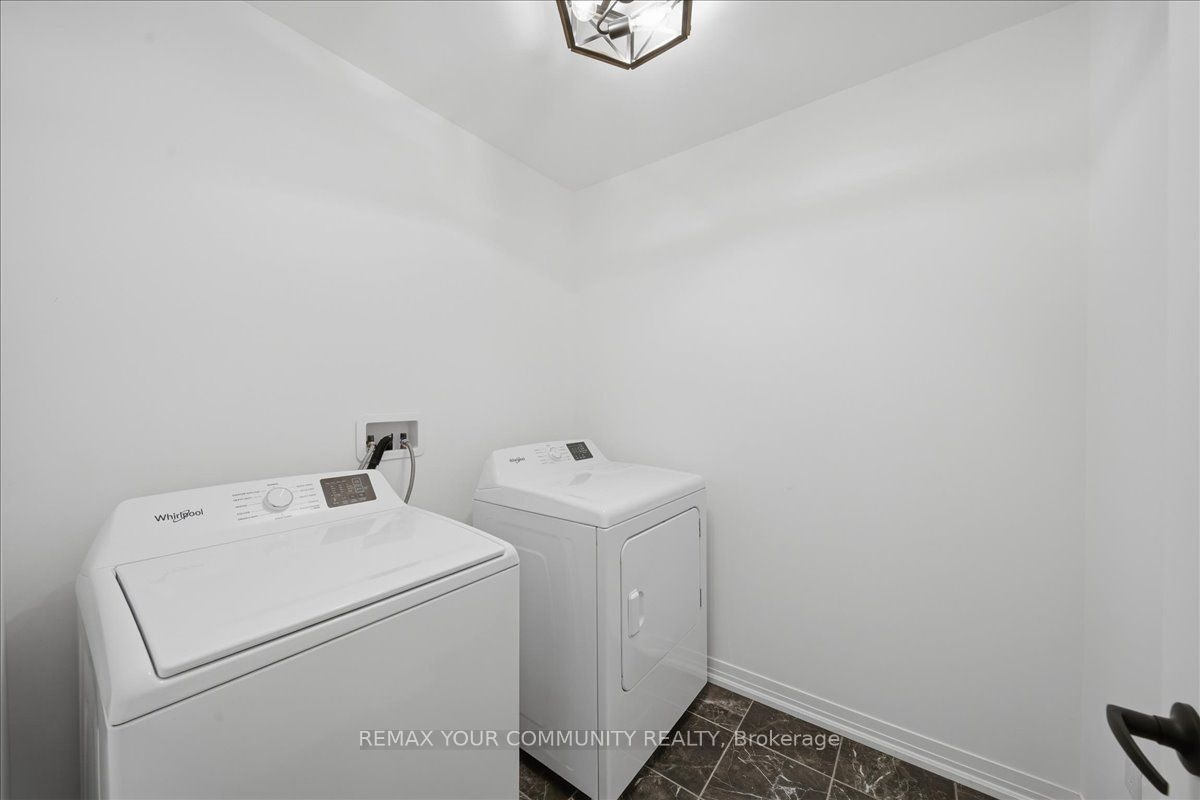 26 Flan Boulevard, Barrie, ON, L9J 0E1 - 8