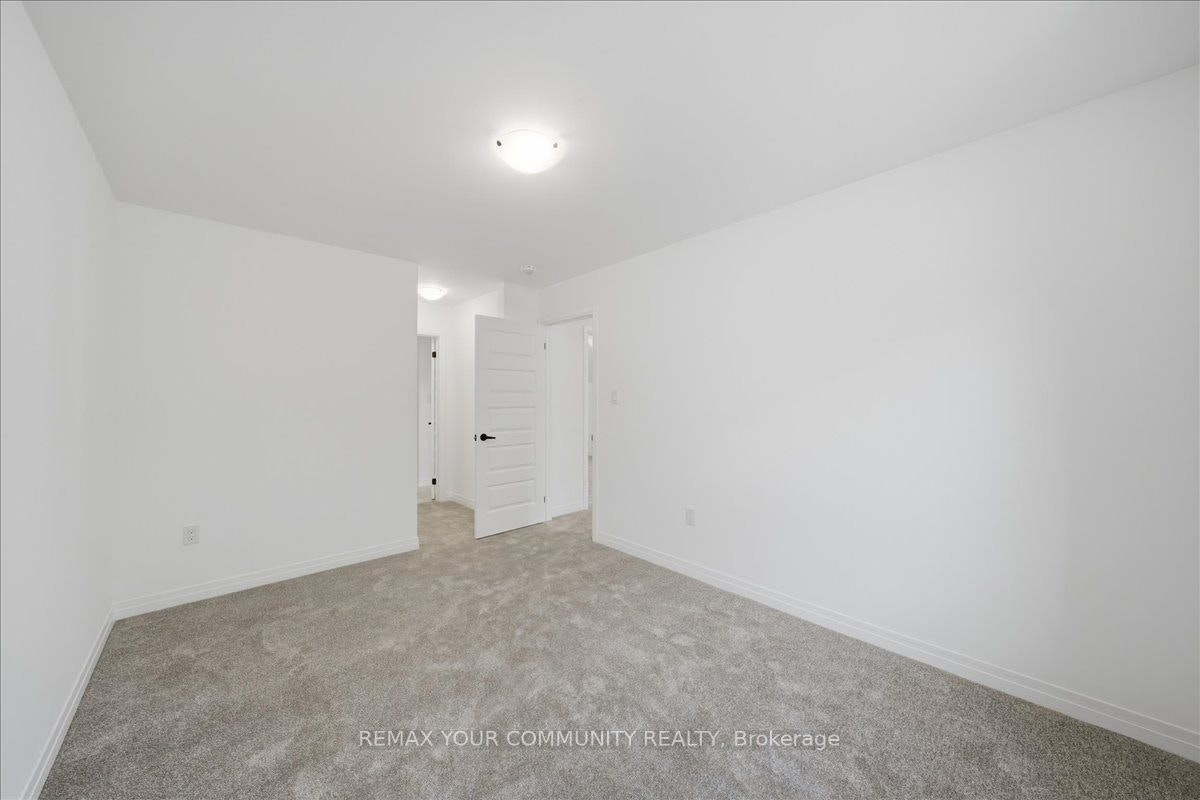 26 Flan Boulevard, Barrie, ON, L9J 0E1 - 13