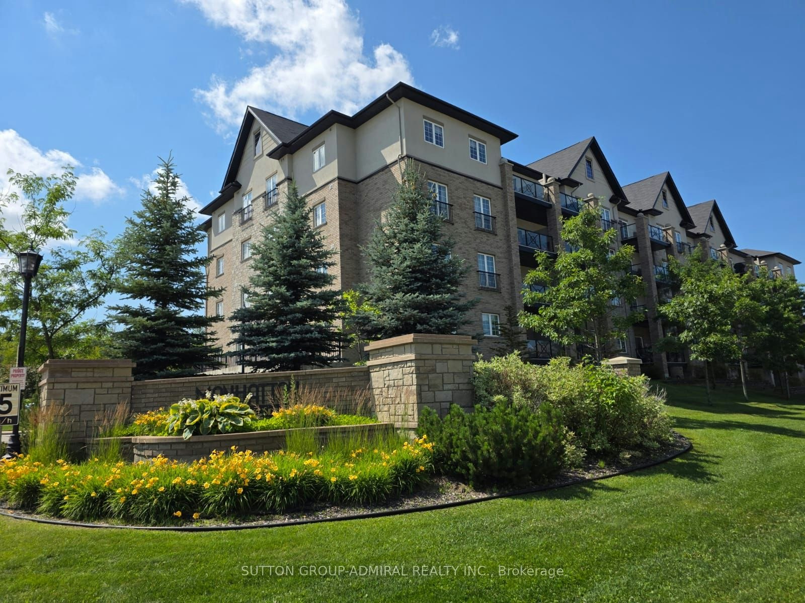 304-40 Ferndale Drive, Barrie, ON, L4N 2L3