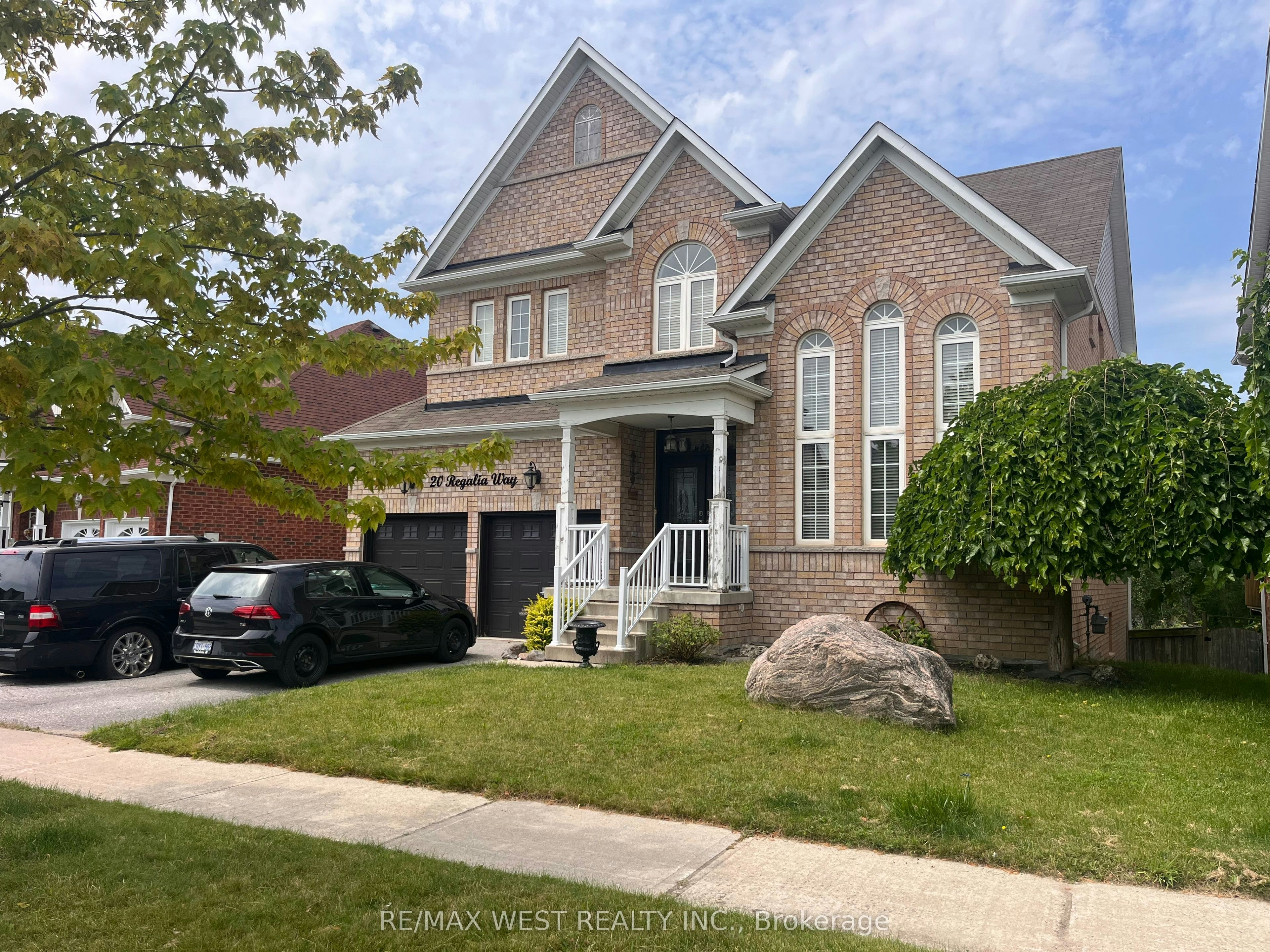 20 Regalia Way, Barrie, ON, L4M 7H7