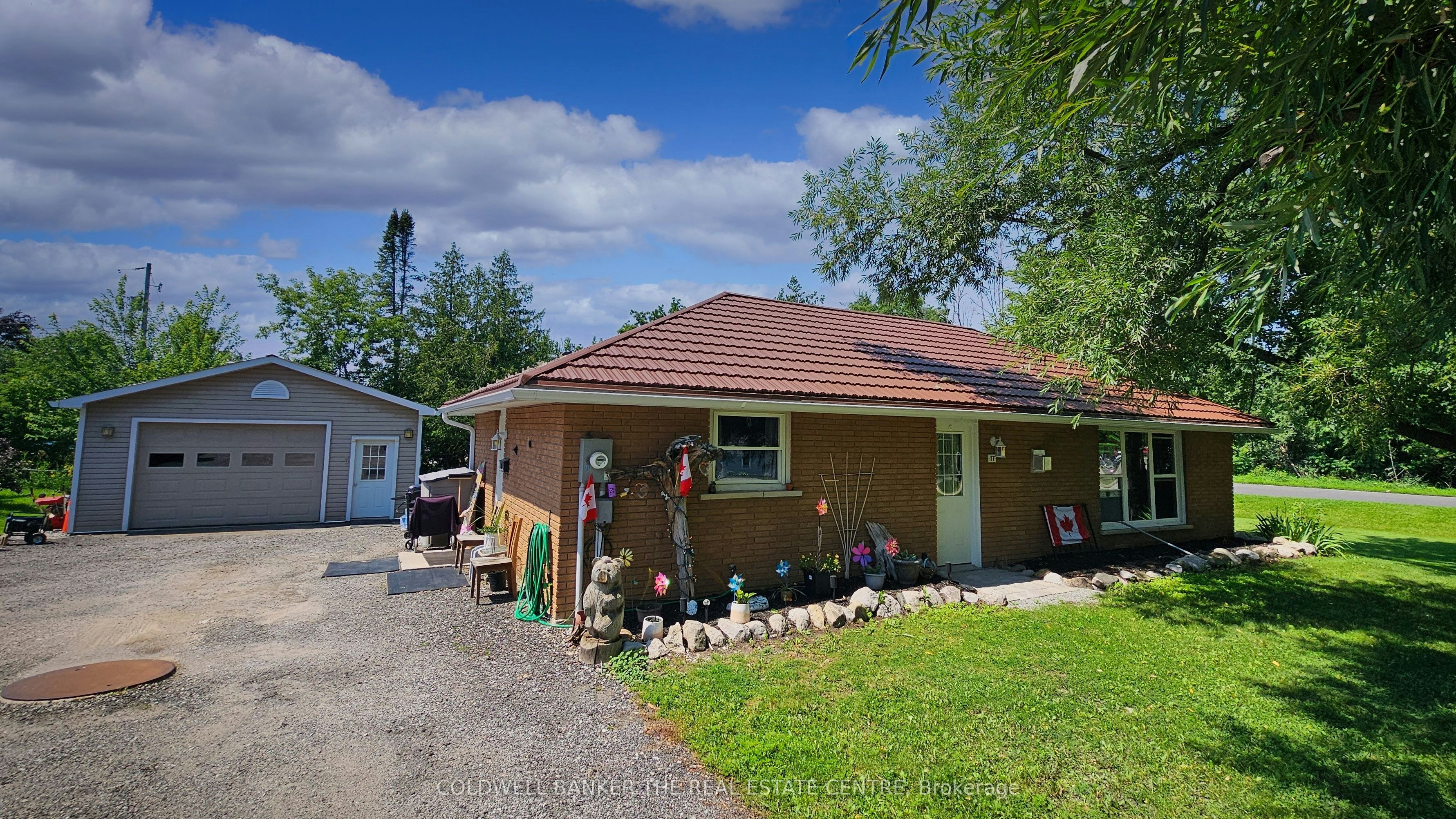 17 Courtland Street, Ramara, ON, L3V 1A6