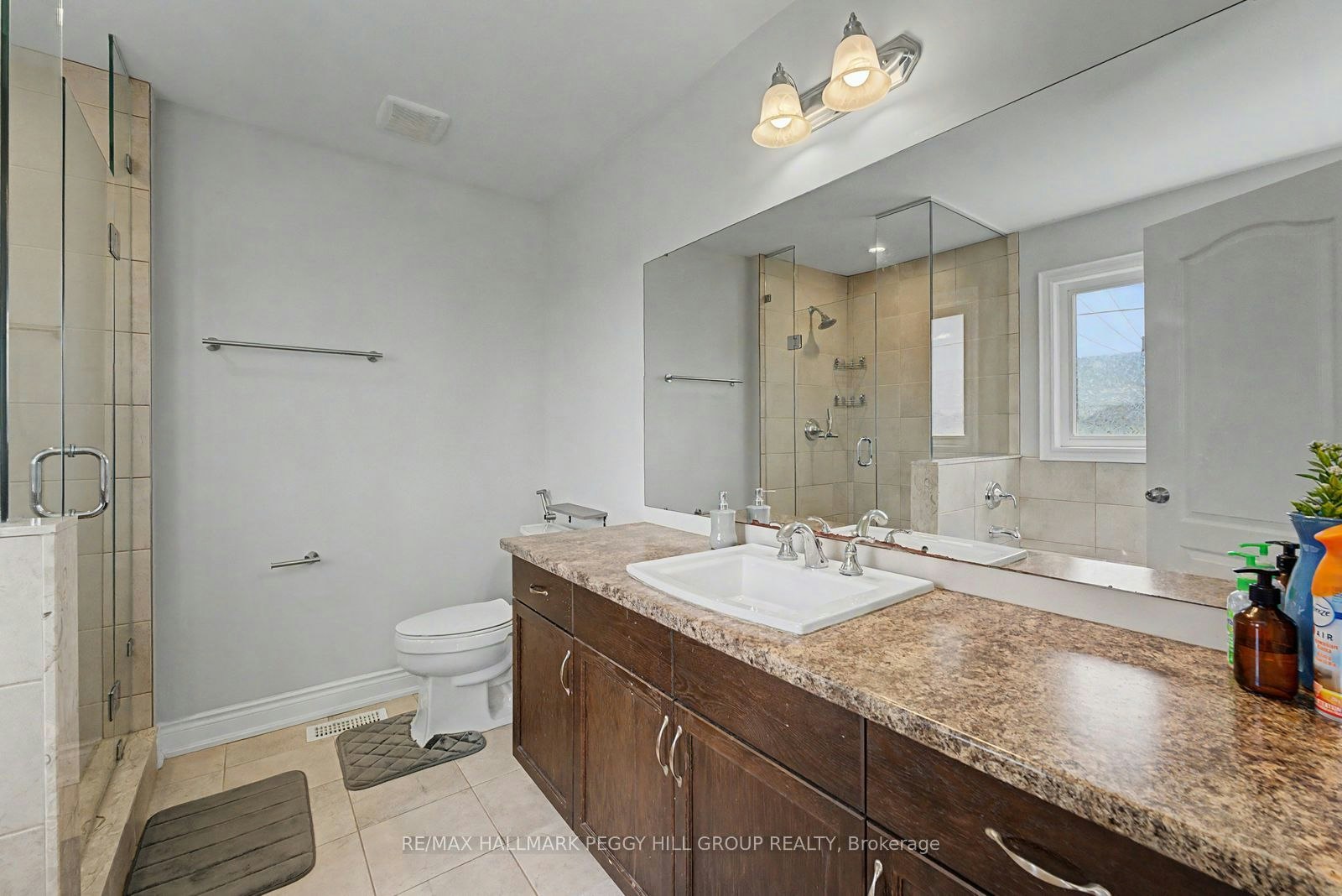 Upper-53 Nathan Crescent, Barrie, ON, L4N 0S4 - 8
