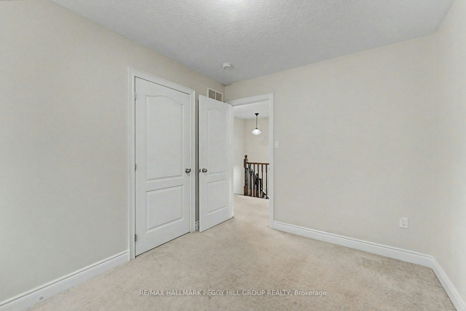 Upper-53 Nathan Crescent, Barrie, ON, L4N 0S4 - 10