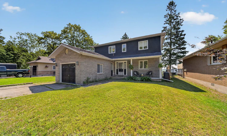 2999 Lakeside Drive