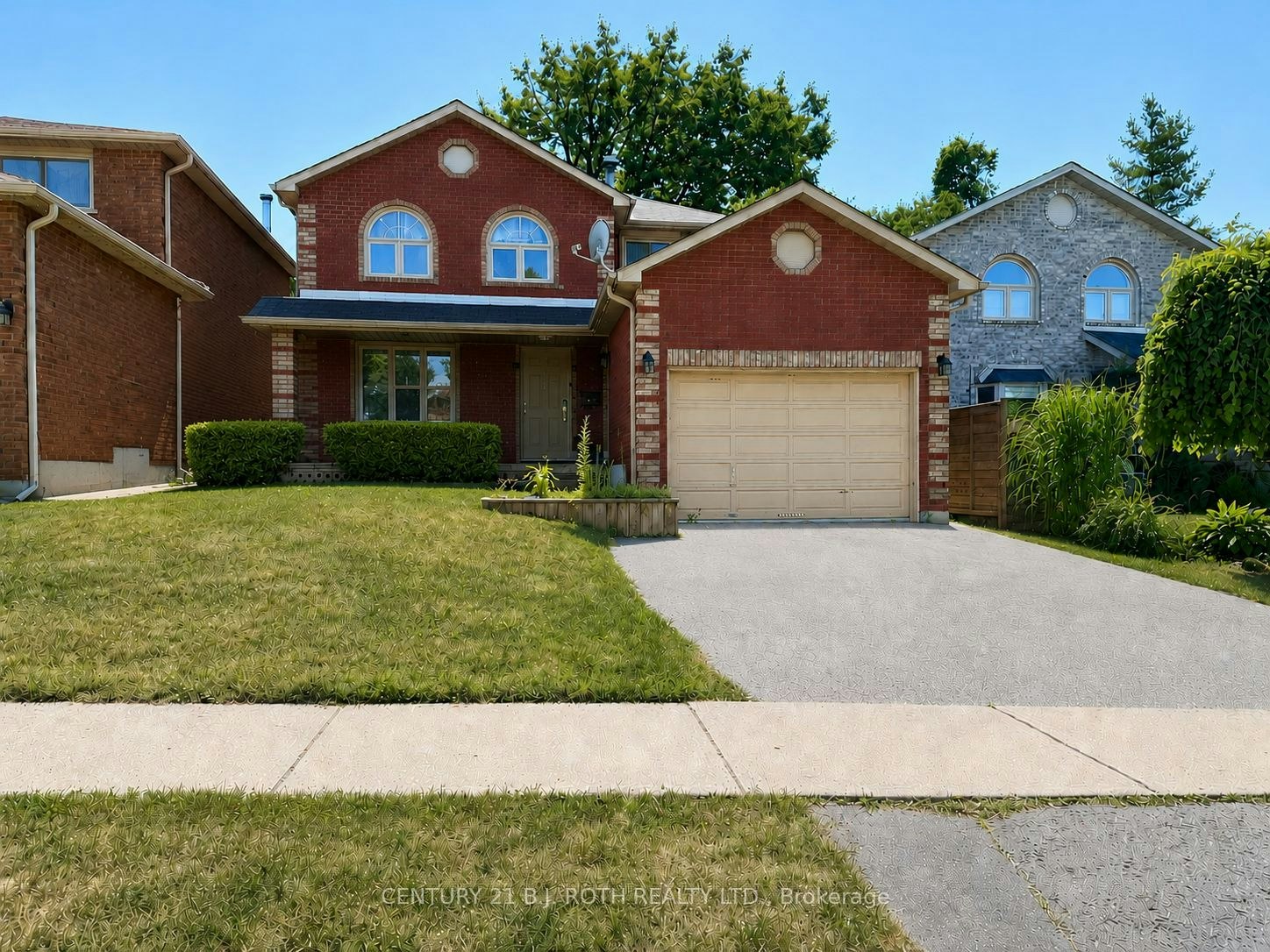 Upper-29 Irwin Drive, Barrie, ON, L4N 7A6