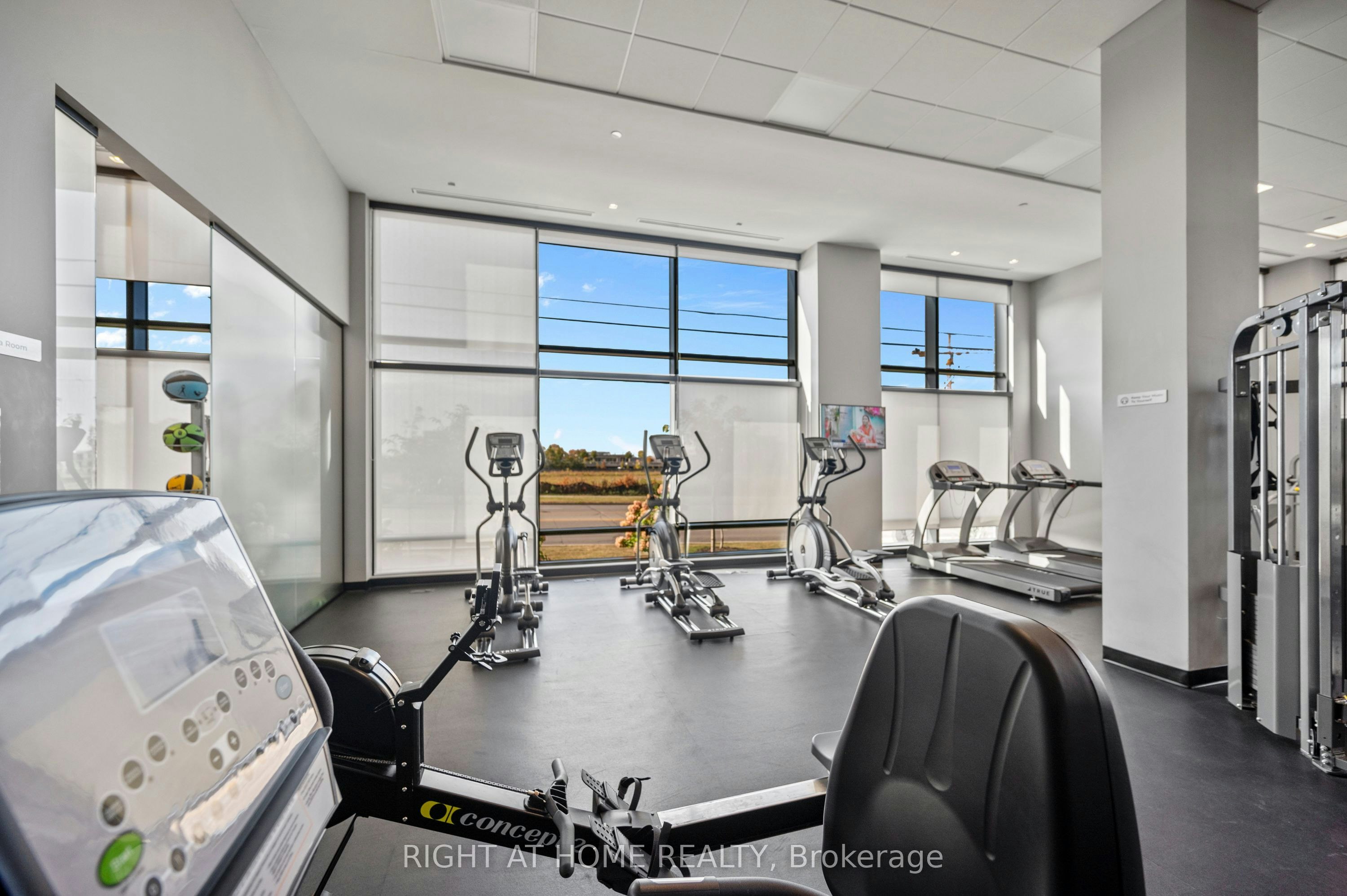 630-681 Yonge Street, Barrie, ON, L9J 0K1 - 15