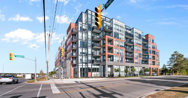 630-681 Yonge Street, Barrie, ON, L9J 0K1 - 17