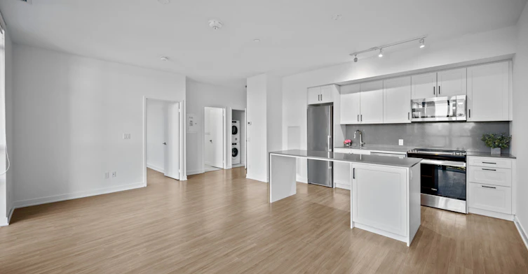 630-681 Yonge Street, Barrie, ON, L9J 0K1 - 2