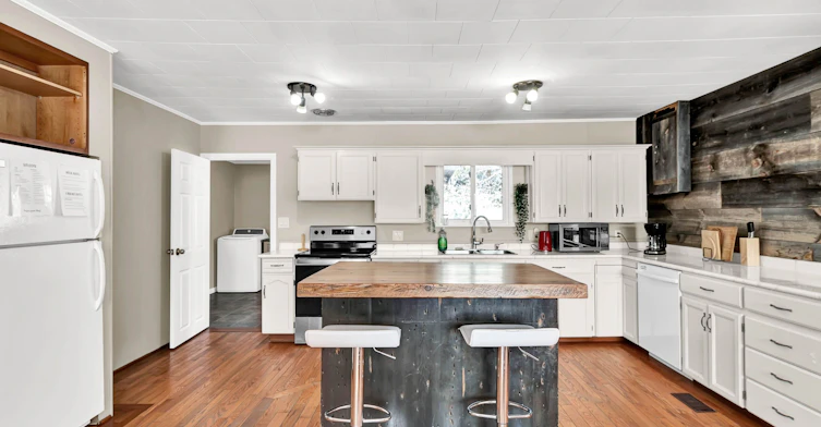 322 Concession Road W, Tiny, ON, L0L 2J0 - 9