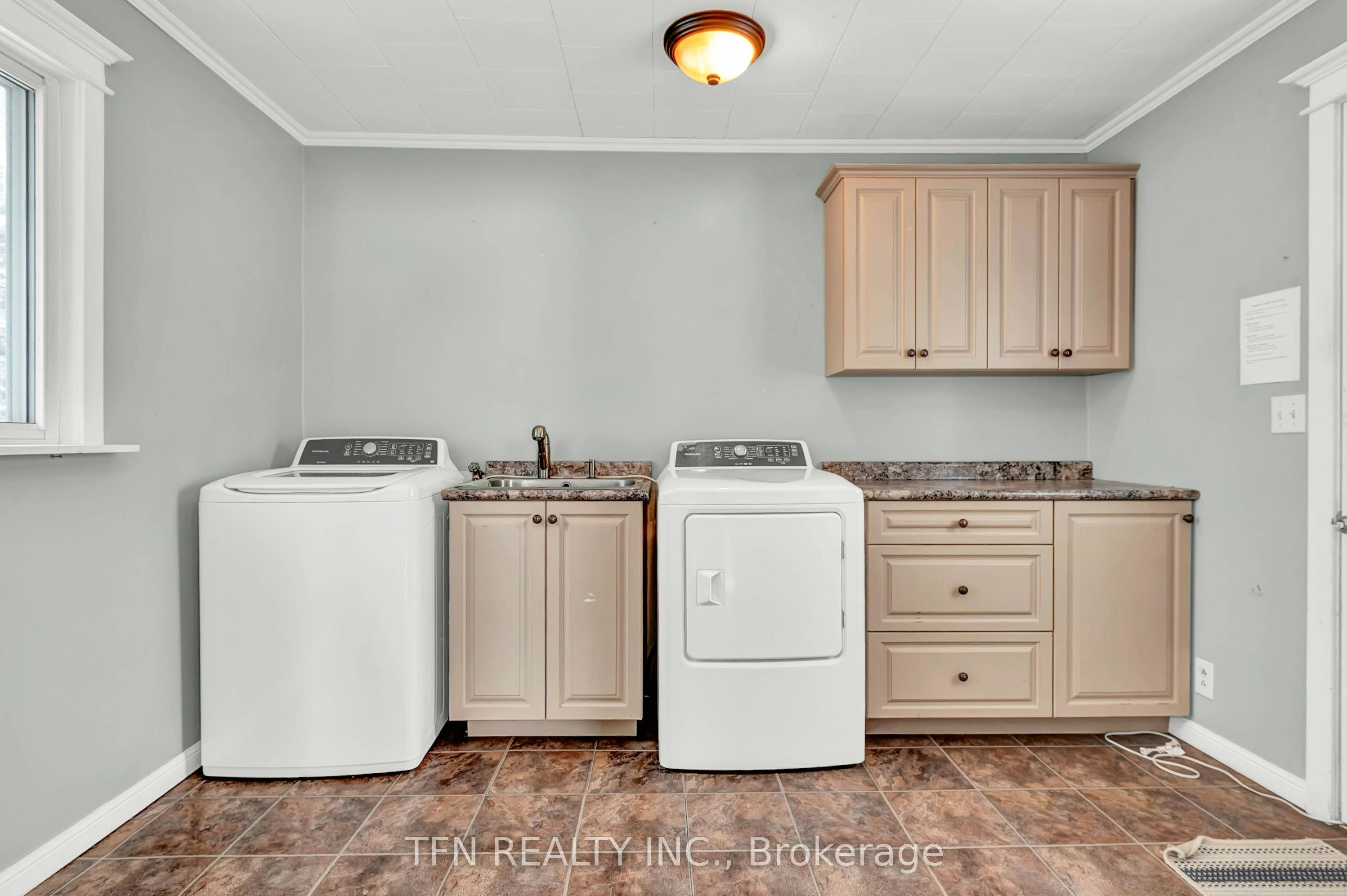 322 Concession Road W, Tiny, ON, L0L 2J0 - 16