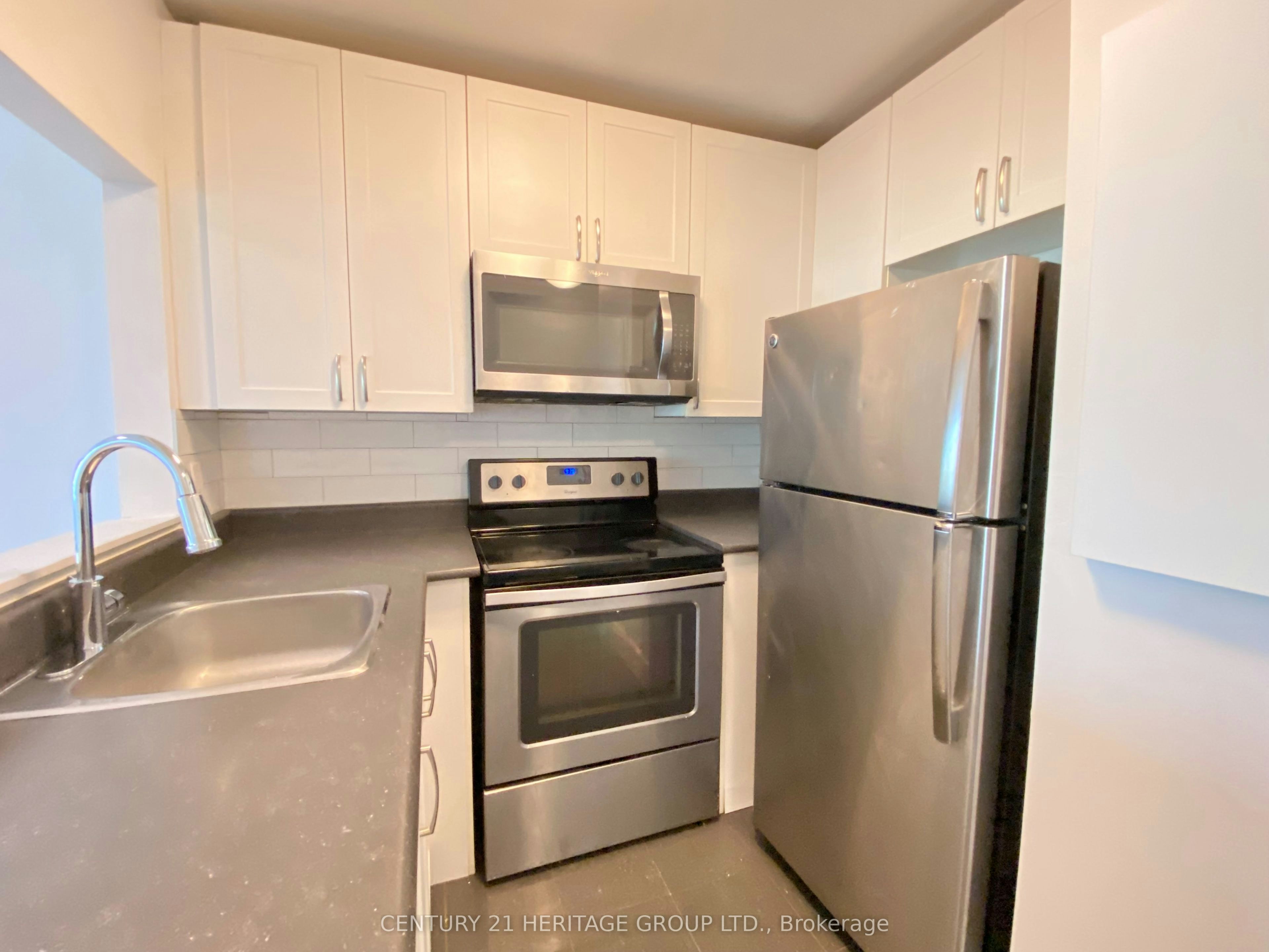 403-170 Grove Street E, Barrie, ON, L4M 2P7 - 13