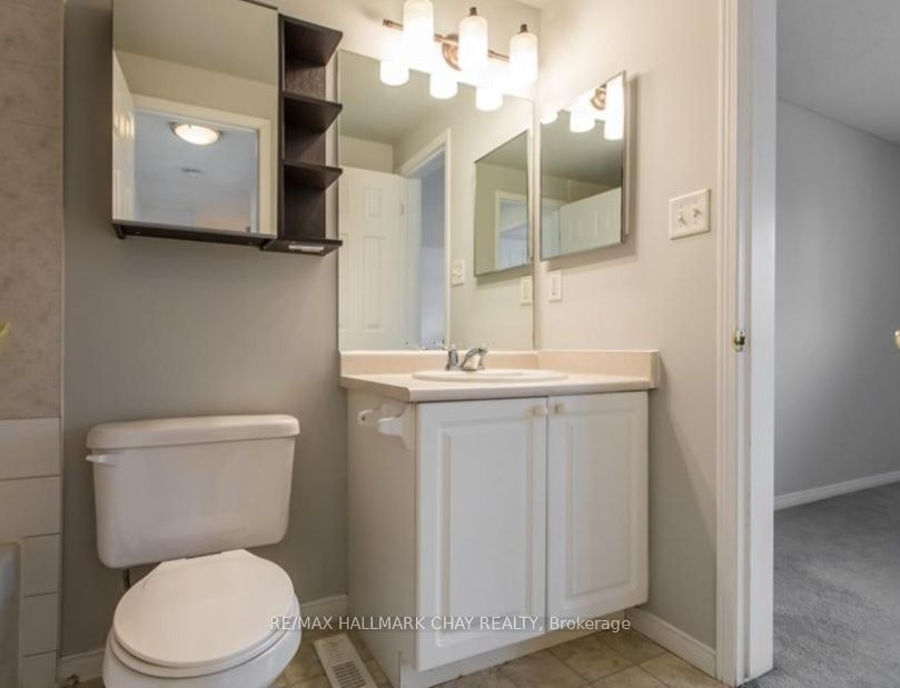 361 Dunsmore Lane, Barrie, ON, L4M 7B1 - 18