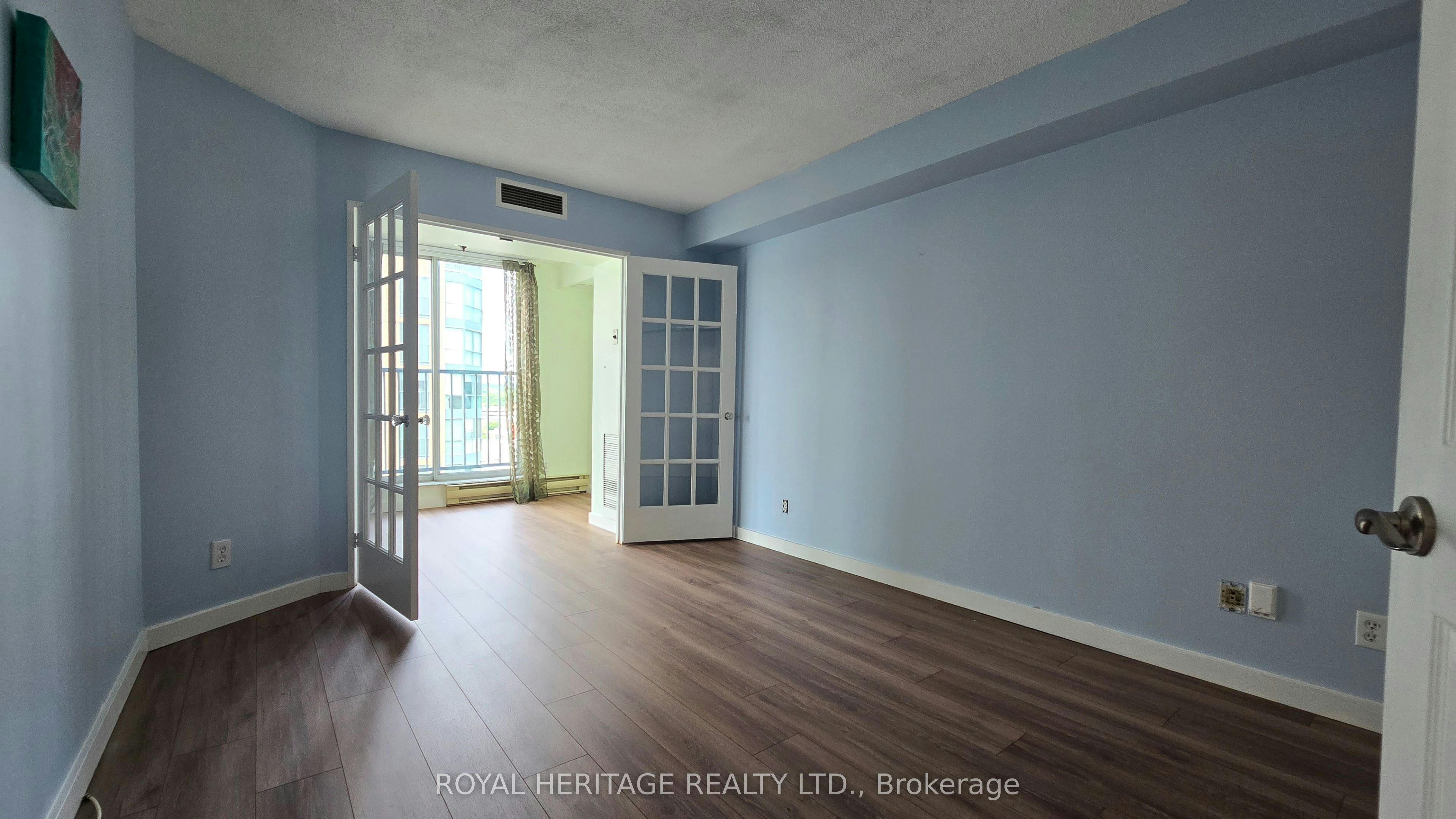 1203-150 Dunlop Street E, Barrie, ON, L4M 6H1 - 17