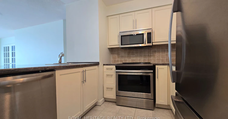 1203-150 Dunlop Street E, Barrie, ON, L4M 6H1 - 12