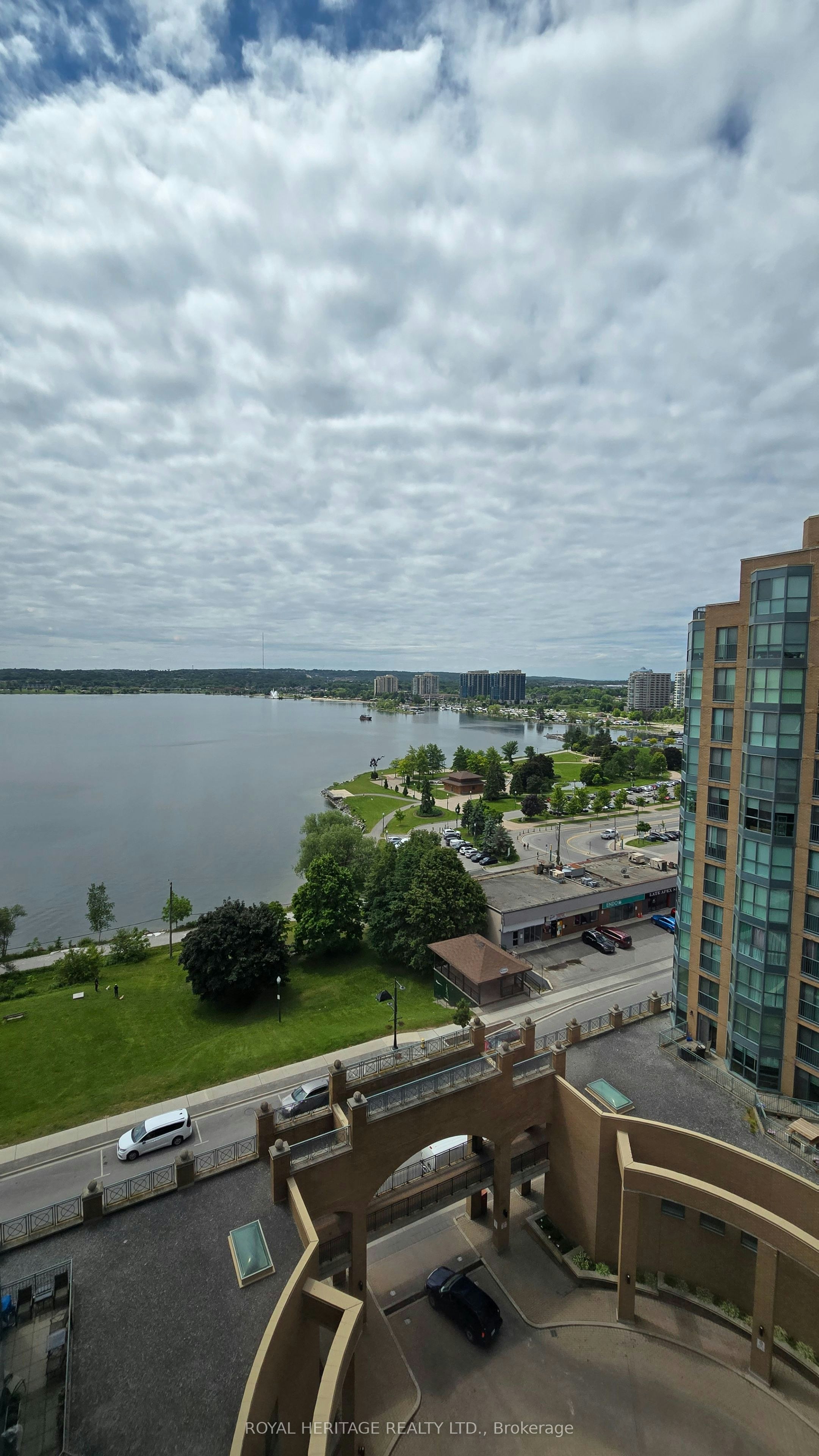 1203-150 Dunlop Street E, Barrie, ON, L4M 6H1 - 22
