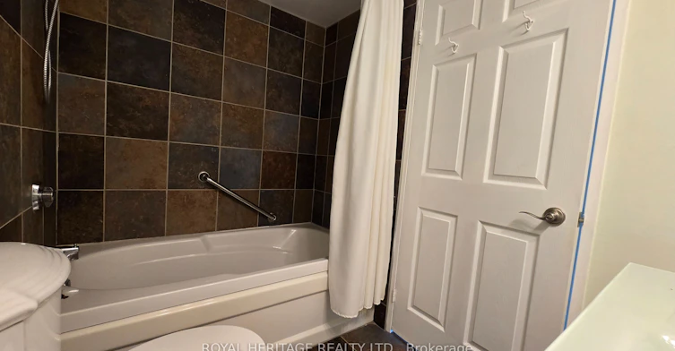 1203-150 Dunlop Street E, Barrie, ON, L4M 6H1 - 16