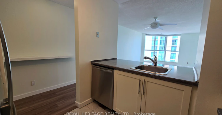 1203-150 Dunlop Street E, Barrie, ON, L4M 6H1 - 13