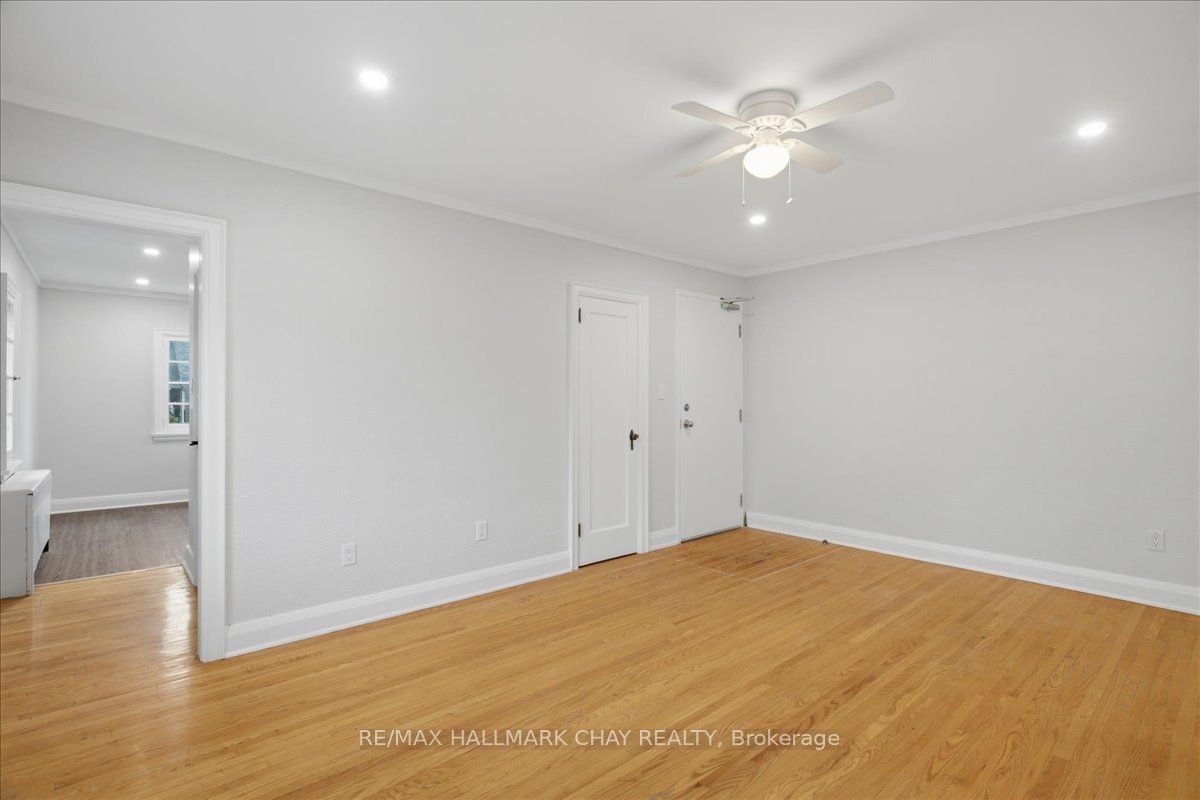 2-15 Parkside Drive, Barrie, ON, L4N 1W7 - 5
