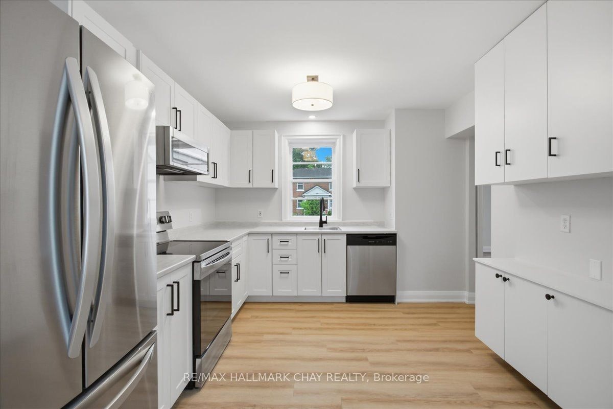 3-15 Parkside Drive, Barrie, ON, L4N 1W7 - 16