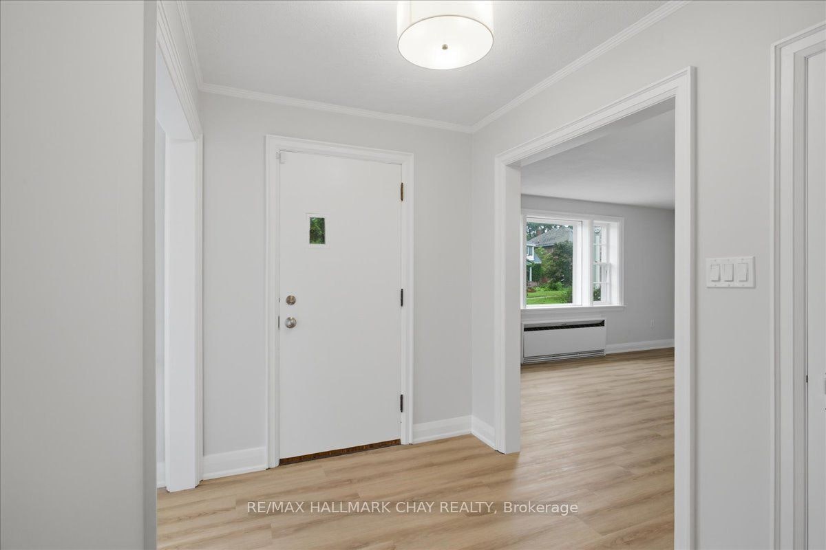 3-15 Parkside Drive, Barrie, ON, L4N 1W7 - 3