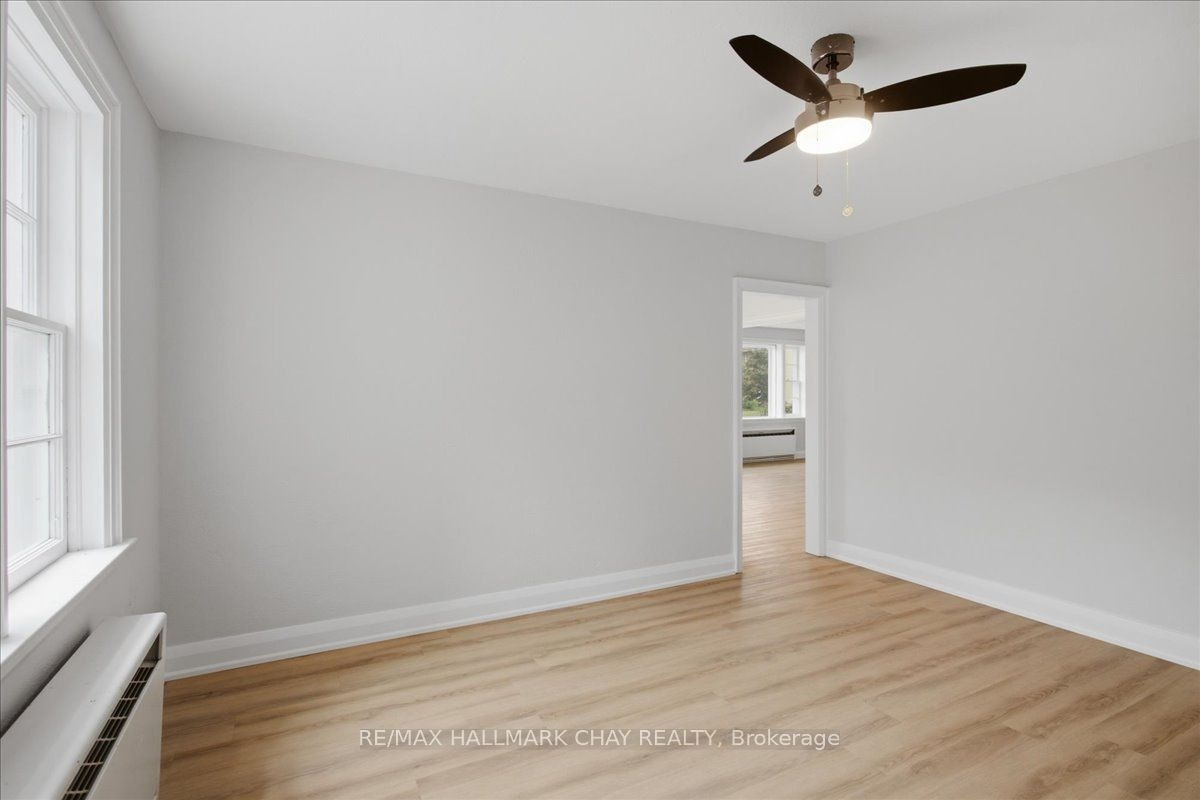 3-15 Parkside Drive, Barrie, ON, L4N 1W7 - 11
