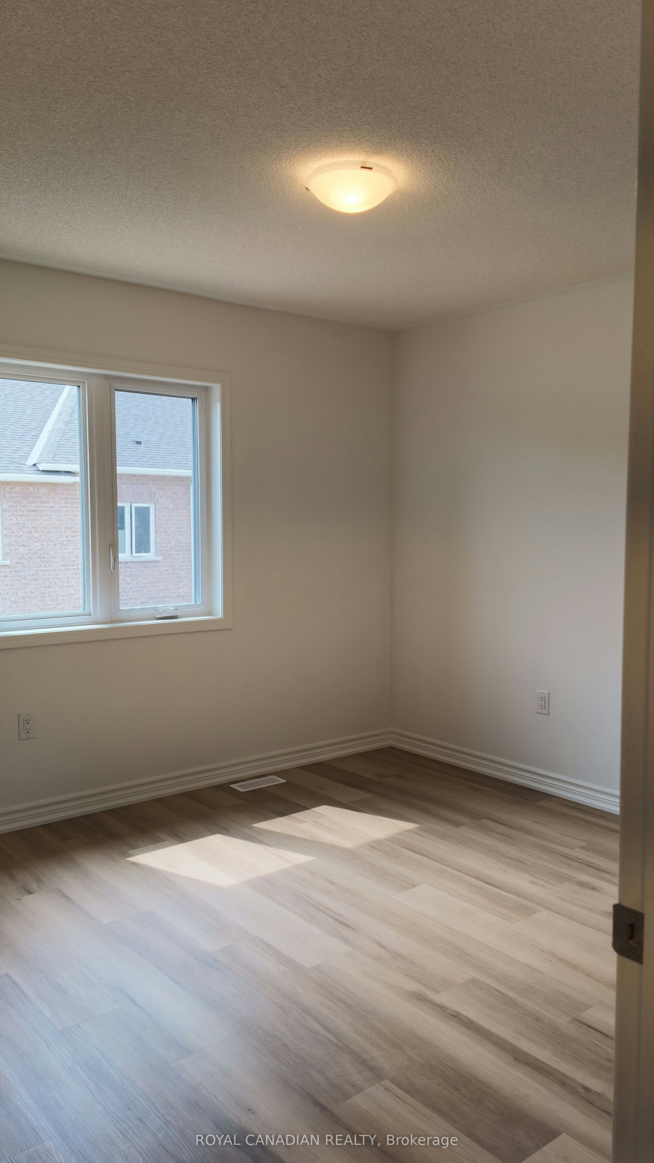 123 Vinewood Crescent, Barrie, ON, L9J 1B5 - 26