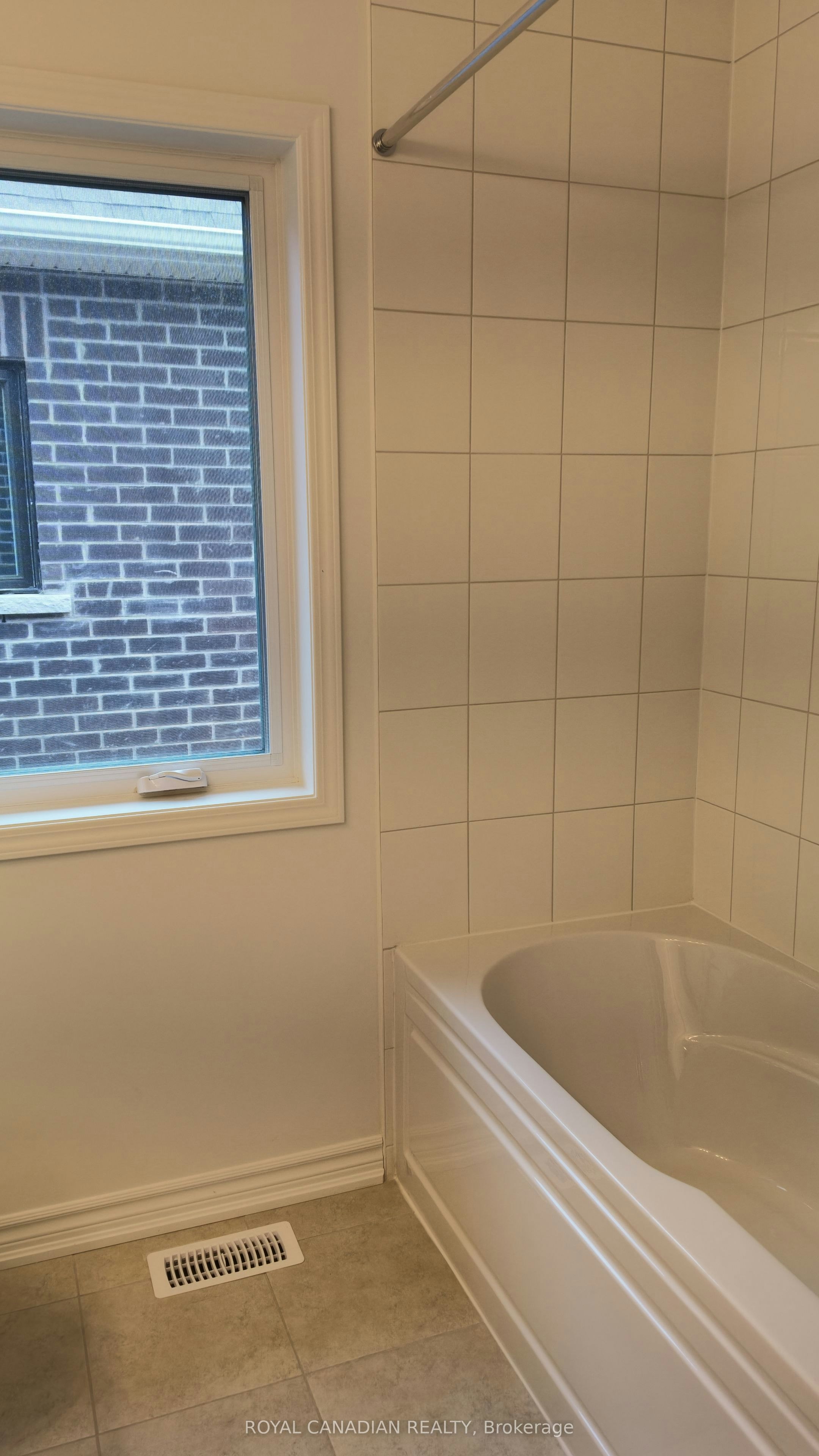 123 Vinewood Crescent, Barrie, ON, L9J 1B5 - 19