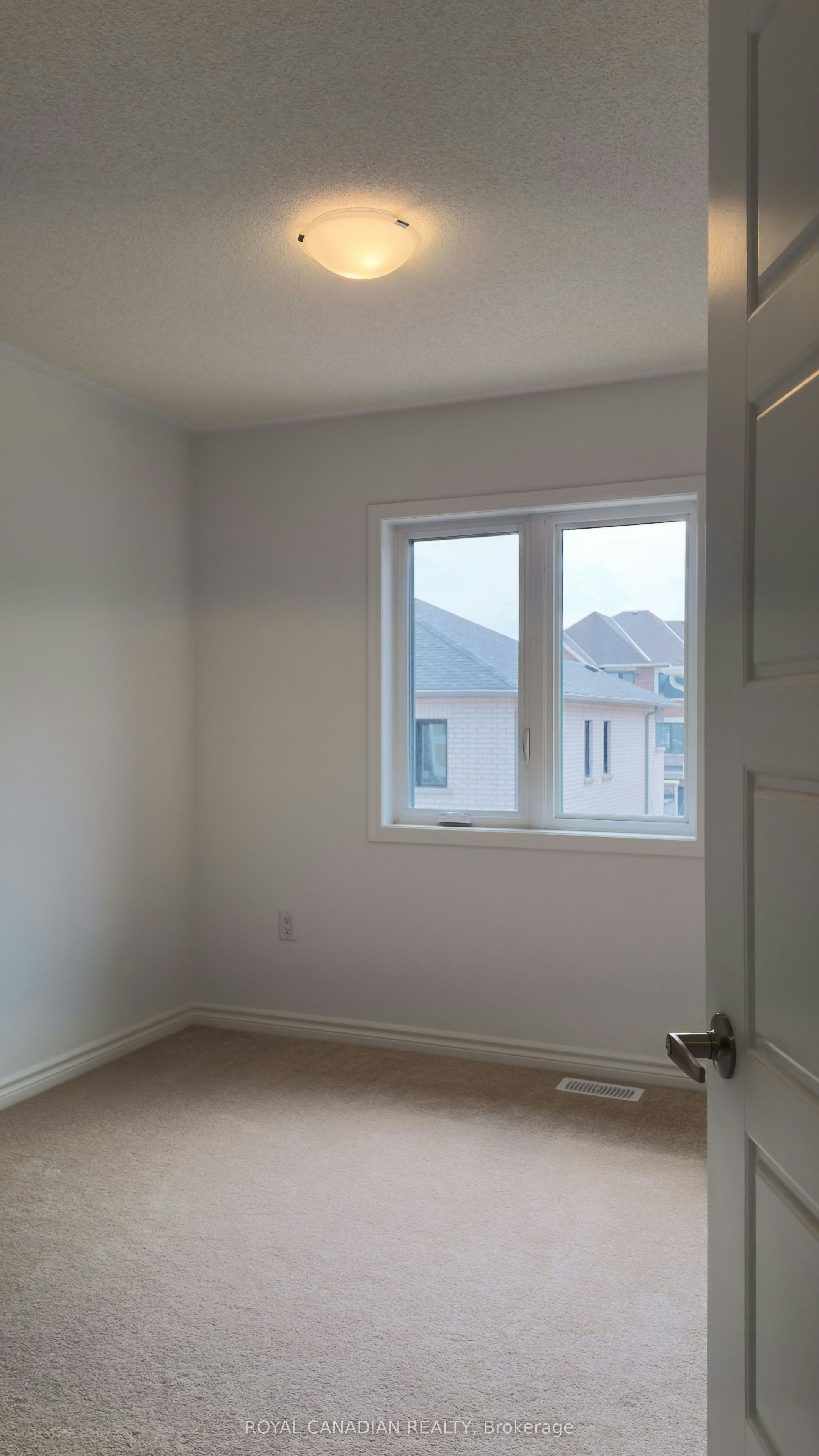 123 Vinewood Crescent, Barrie, ON, L9J 1B5 - 32