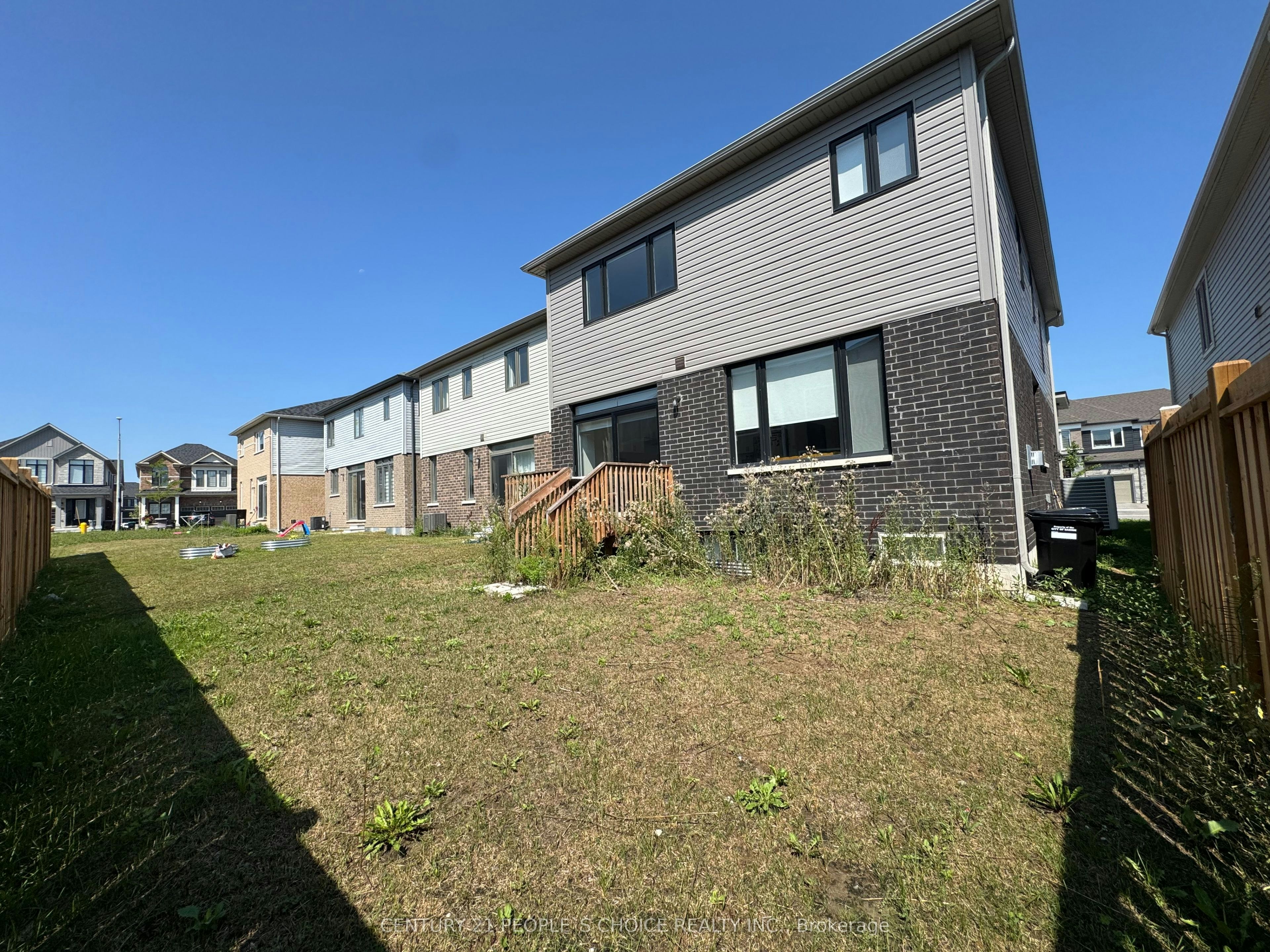 61 Valleybrook Road, Barrie, ON, L9J 0L6 - 2