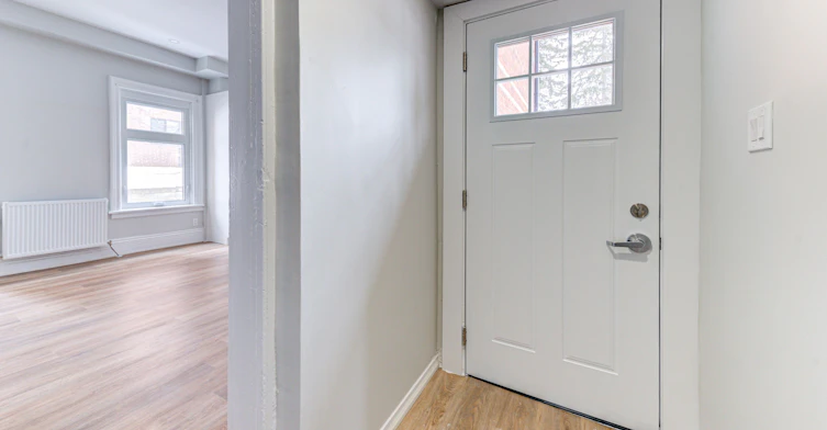 3-167 Collier Street, Barrie, ON, L4M 1H6 - 4
