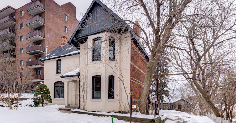 4U-167 Collier Street, Barrie, ON, L4M 1H6