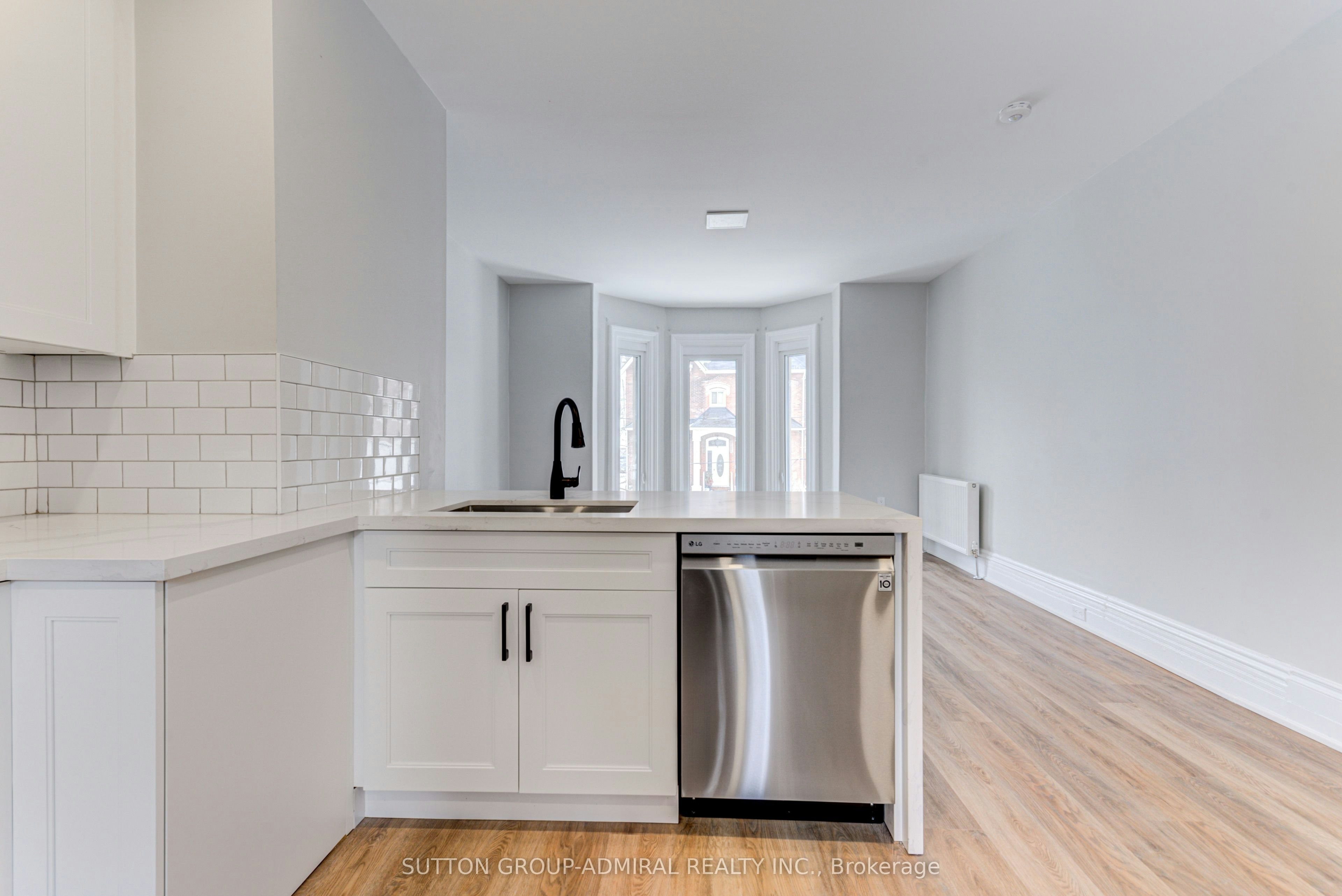 4U-167 Collier Street, Barrie, ON, L4M 1H6 - 15