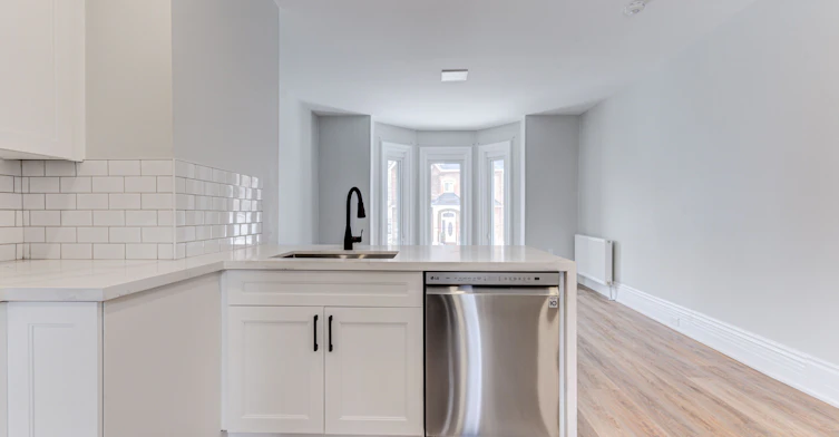 4U-167 Collier Street, Barrie, ON, L4M 1H6 - 15