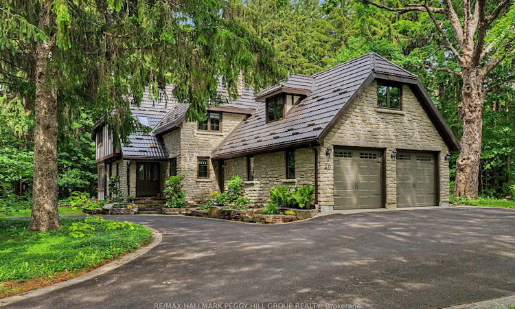 26 Cathedral Pines Road